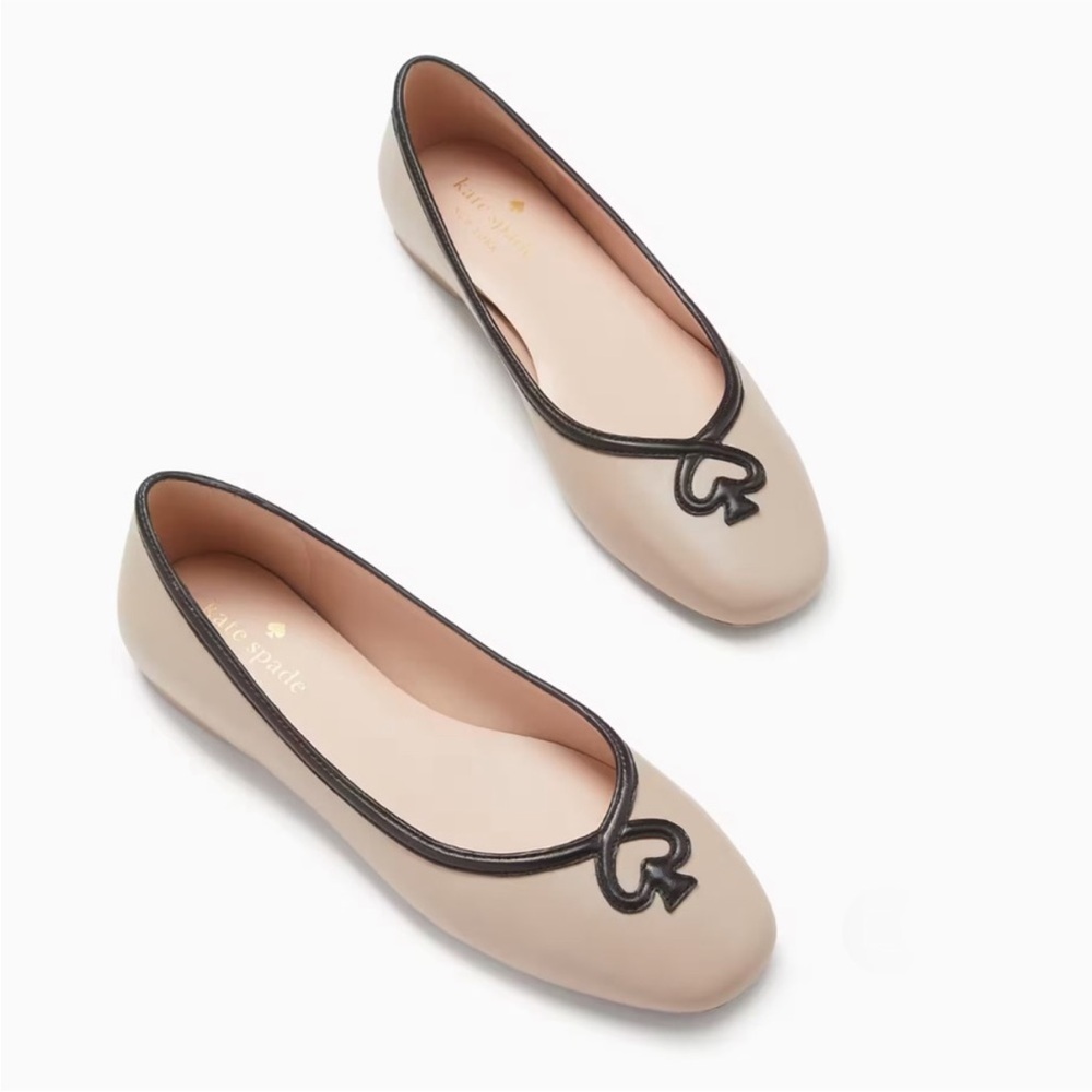 KATE SPADE Kait Flats Classic Preppy Coastal Size 9